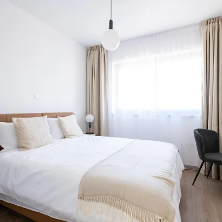 Marina 301